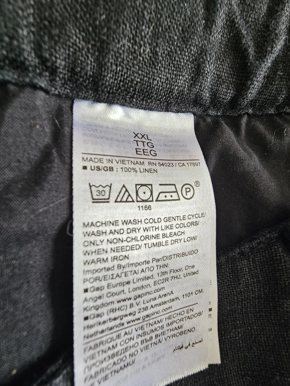 Banana Republic comfortable black
